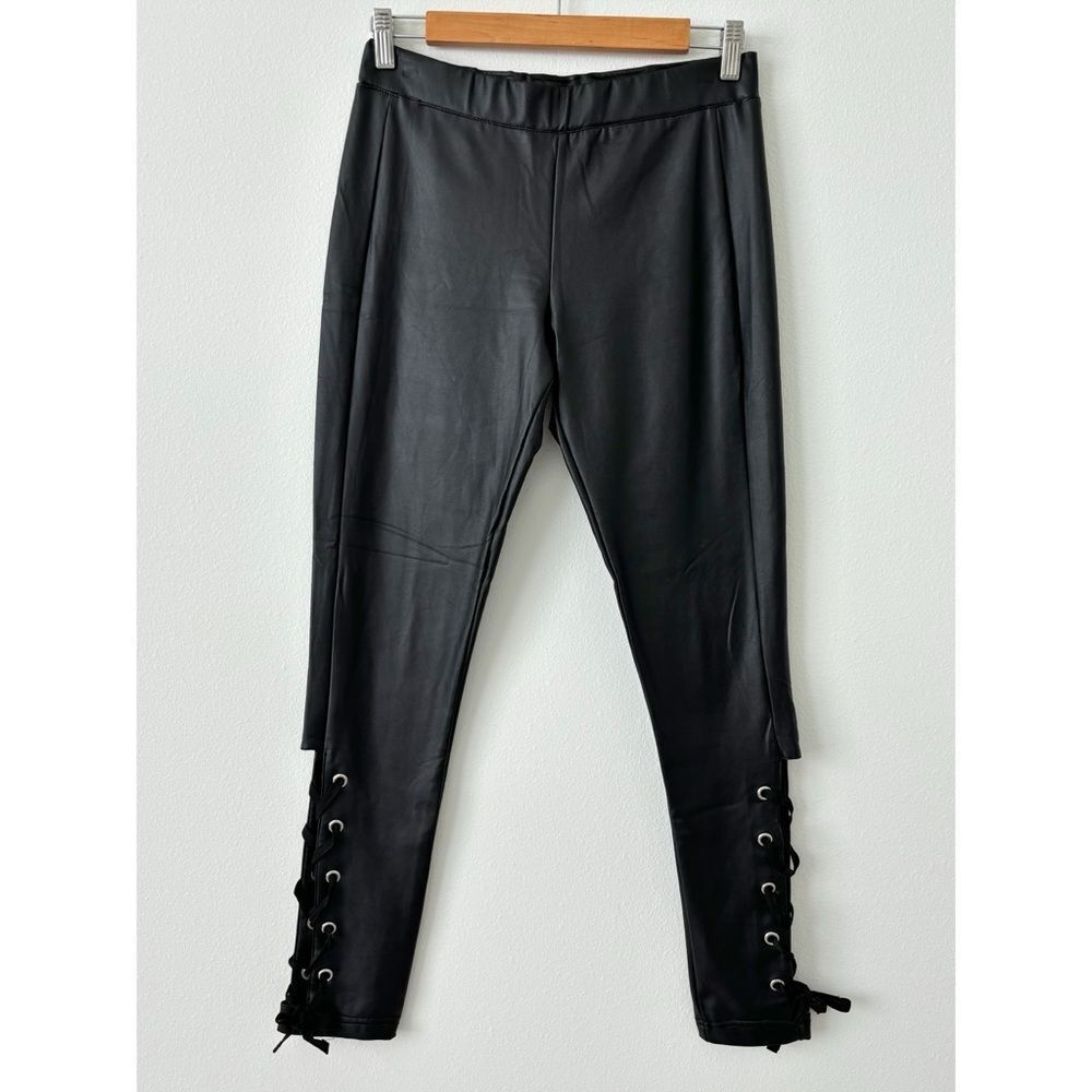 Love Tree Black Faux Leather Side Lace Up Pant Womens Size Small